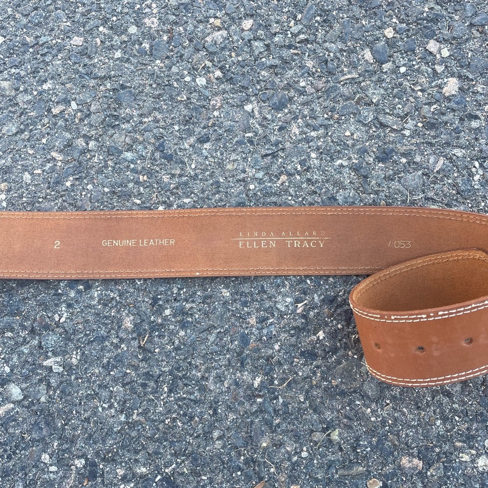 Ellen Tracy - genuine leather brown belt Size 2